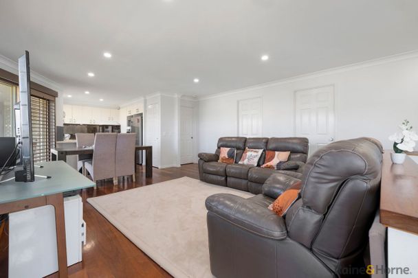 COASTAL LIVING IN THE HEART OF PARADISE - Photo 1