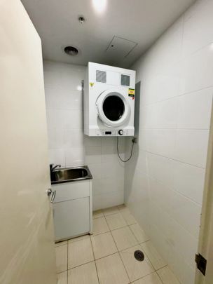 811 S Dowling St, Sydney - Photo 1