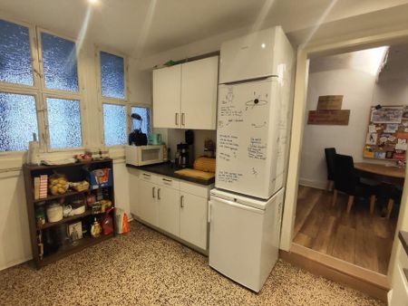 3-Zimmer-Wohnung 130 m² am Coburger Marktplatz – WG geeignet - Foto 4