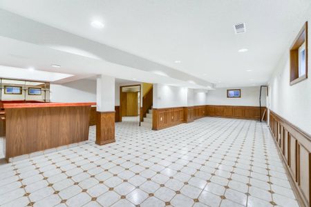 For Lease - 100 Poplar Heights Drive, Toronto, Ontario - Photo 2