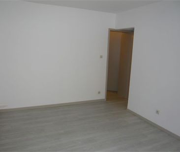 Location Appartement 2 pièces 38m² - Photo 2