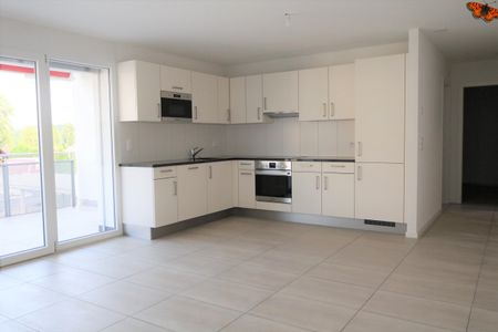 2 ½ ROOMS – With a balcony! - Foto 3