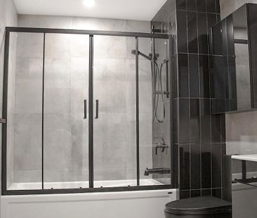 5350 Av. Victoria, apt. 204 - Photo 6