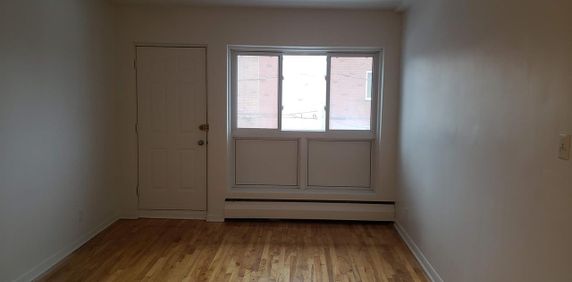 1 CH - 1 SDB - Montréal - $1,200 /mo - Photo 2