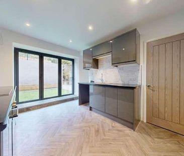Alma Street, Bleanau Gwent, Abertillery, NP13 - Photo 5