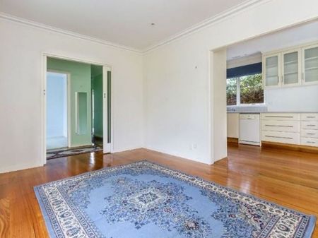 7 Carver Street Burwood East VIC - Photo 4