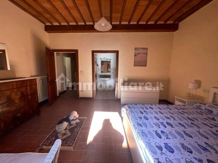 Appartamento buono stato, secondo piano, Centro, Chiusi - Photo 2