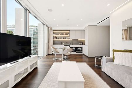 Exceptional 2 bedroom, 2 bathroom apartment in the highly desirable Nova building. Nova has a 24/7 concierge and features a residents' roof garden, gym, meeting room and cinema. - Photo 2