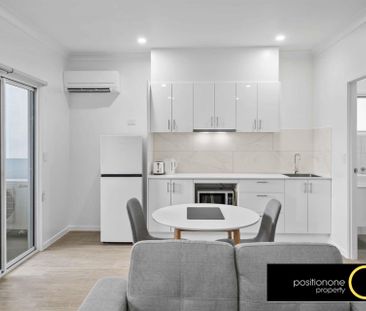 Very Large Partially Furnished Air Conditioned Studio - Photo 4