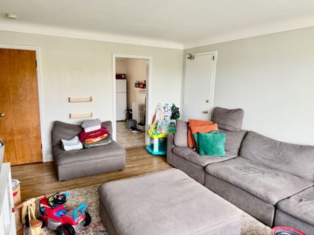 For Lease - 9 Riverview Boulevard Unit# 1, St. Catharines, Ontario - Photo 3