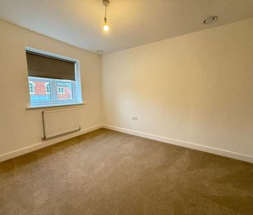 Rivington Park, Bolton, BL6 - Photo 3