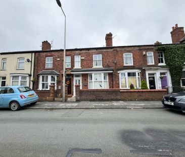 3 Bedroom Terraced House - Photo 1