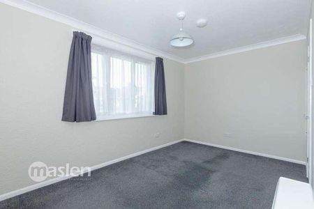 Grinstead Lane, Lancing, BN15 - Photo 4