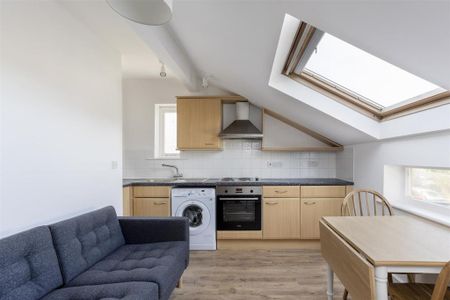 1 bedroom flat to rent - Photo 3