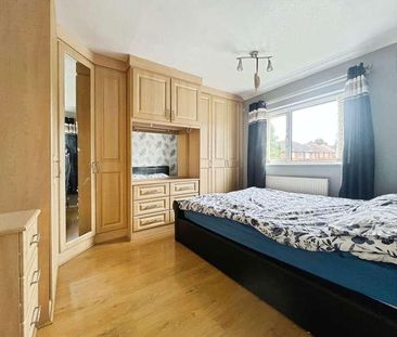 Hawes Avenue, Farnworth, Bolton, BL4 - Photo 5