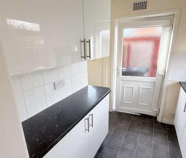 Hall Road, Woolston, Waa, WA1 - Photo 3