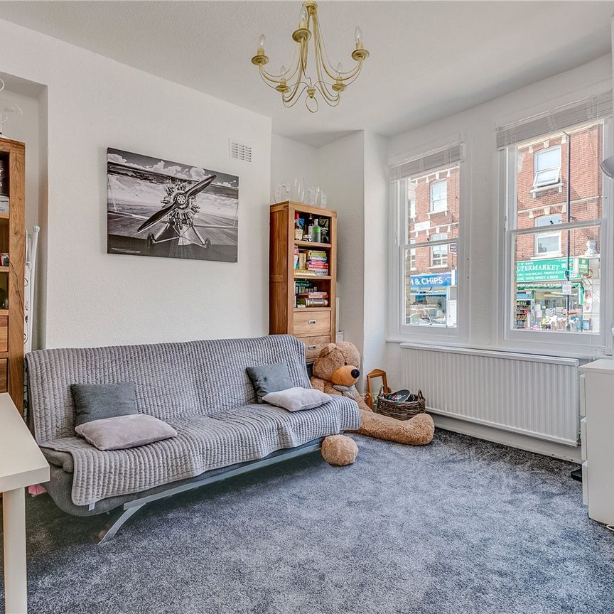 Munster Road, London, SW6, London - Photo 1