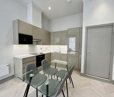 2 bedroom apartment to rent - Photo 2
