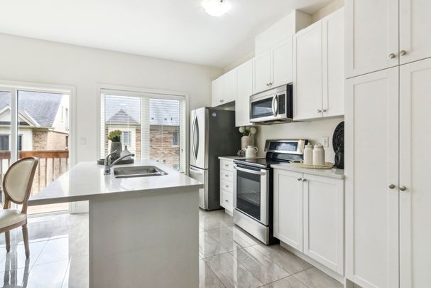 For Lease - 3946 Tufgar Crescent, Burlington, Ontario - Photo 1