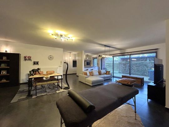 Luxueus gelijkvloers appartement met 2 slaapkamers in het centrum van Geel! - Foto 1