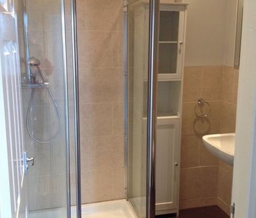 2 Bed Flat, Junction Road, S11 - Photo 3