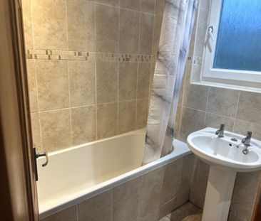 Rampton Drift, Longstanton, CB24 - Photo 1