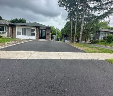 For Lease - 199 Avondale Boulevard Unit# Unit 2, Brampton, Ontario - Photo 3