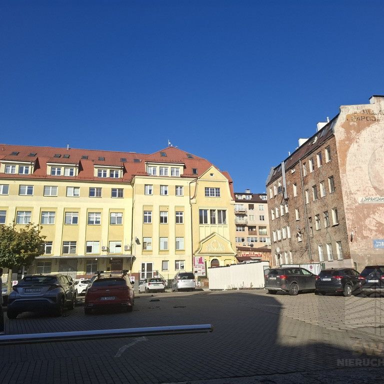 Doskonała lokalizacja ! - Photo 1