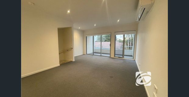 AMAZING LOCATION - Photo 1