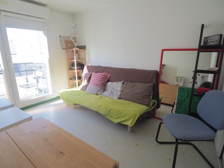 Location Appartement 1 pièce 18m² - Photo 3