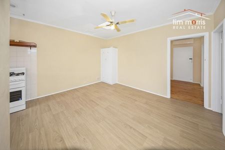 403 Mersey Road Taperoo SA - Photo 3