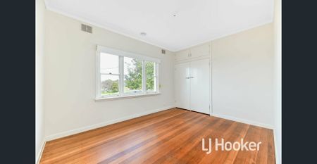 Renovated Old Beauty - Photo 2