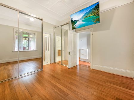 25 Sheehy Street, Glebe NSW 2037 - House For Rent | Domain - Photo 3