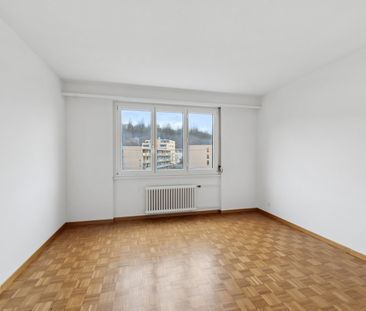 Rent a 3 ½ rooms apartment in Ebikon - Photo 1