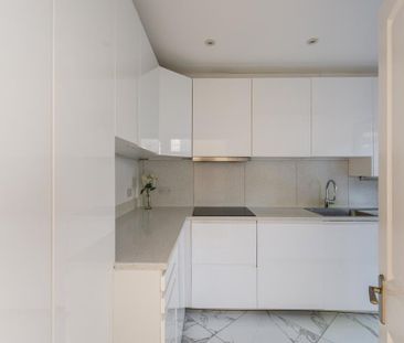 4 bedroom end of terrace house to rent - Photo 5
