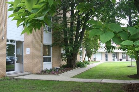 Beckworth Apartments - Photo 3