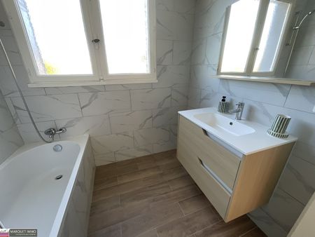 Location Maison 5 pièces 137m² BEZIERS 34500 - Photo 4