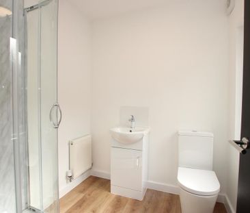 1 bedroom in a house share to rent - Photo 6