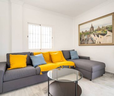 3 bedroom luxury penthouse for rent in Marbella Del Este, Andalusia - Photo 3