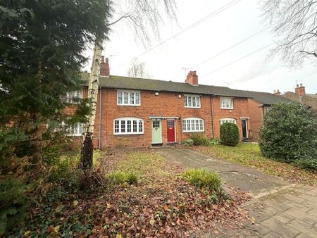 2 bedroom semi-detached house to rent - Photo 2