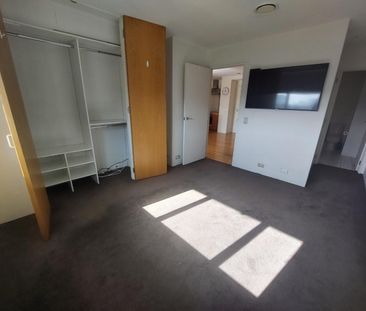 1bedroom on Ronayne - Photo 4