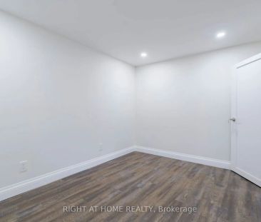 2668 Hollington Crescent #Lower - Photo 3