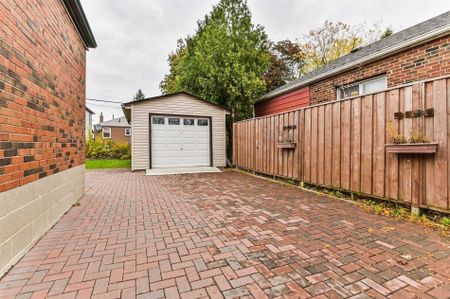 For Lease - 1229 Birchmount Road Unit# Main Floor, Toronto, Ontario - Photo 3