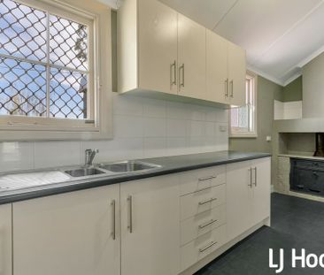 A little piece of History - Traditional Miner's Cottage in the hear... - Photo 5