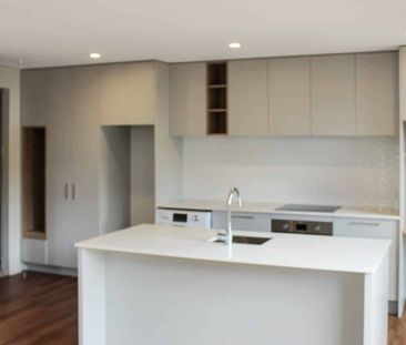 Near New Two Level Townhouse With Parking - Photo 4