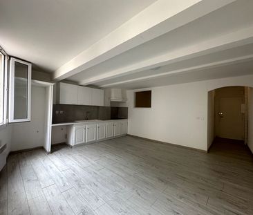 Location Appartement 2 pièces 50m² - Photo 3