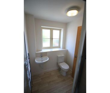 5 bedroom terraced house to rent - Photo 3