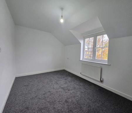 2 Bedroom Semi-detached house for Rent - Photo 3