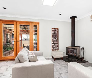 Ticks The Boxes! - Photo 2