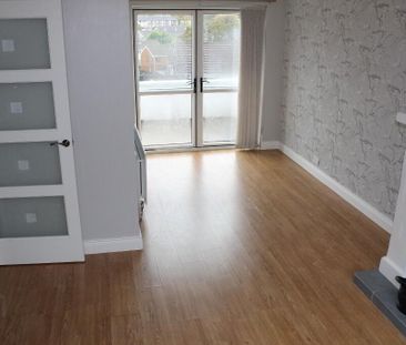 37 Monea Way, Bangor, BT19 1AN - Photo 2